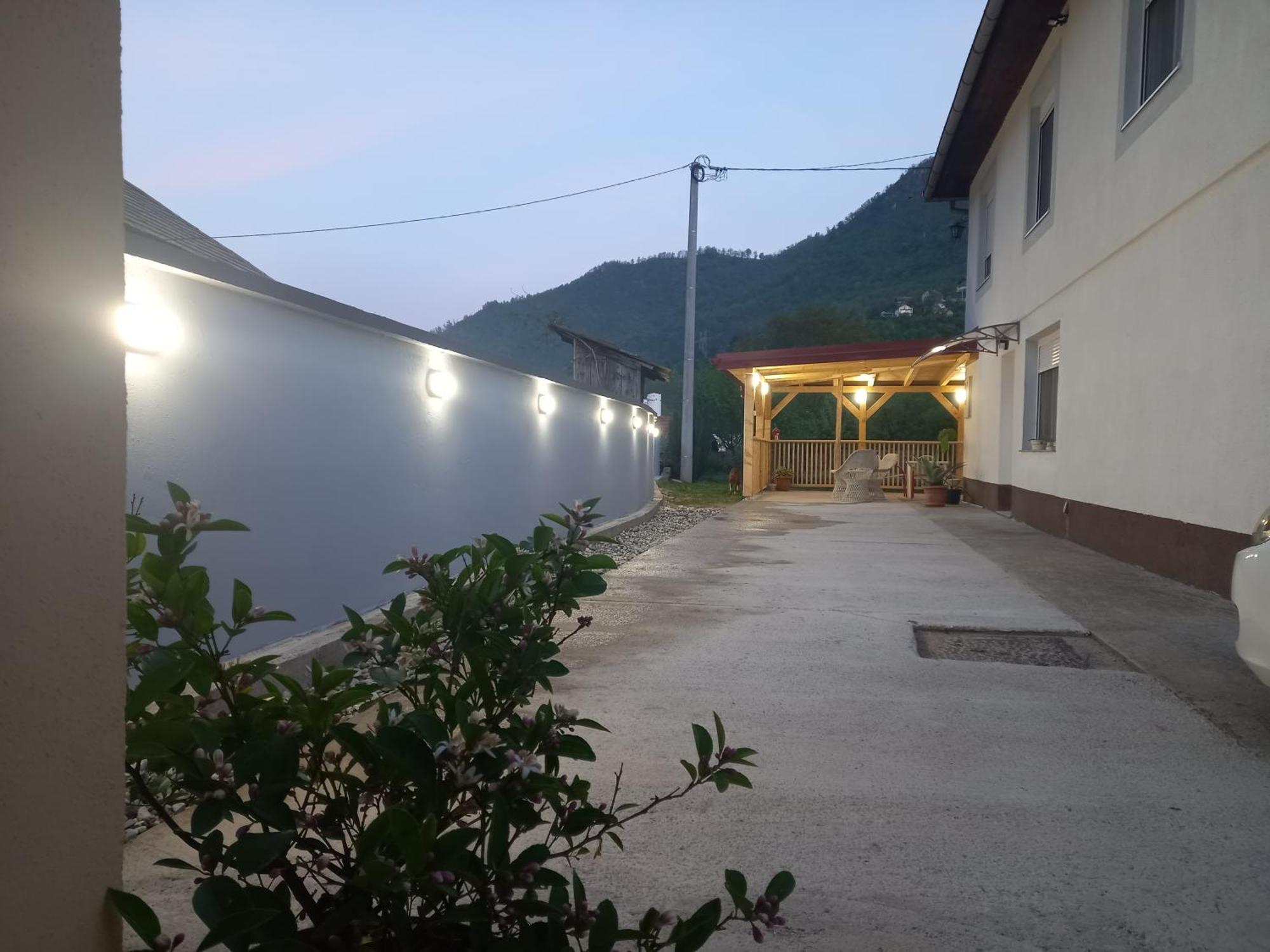 Apartman Neretva Konjic Buitenkant foto